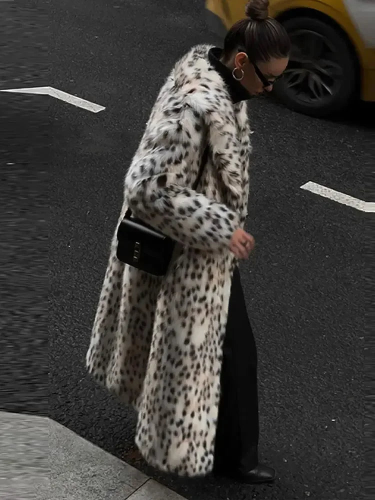 Stylische Damen Trenchcoat mit tollen Drucken - IdealeKleiden