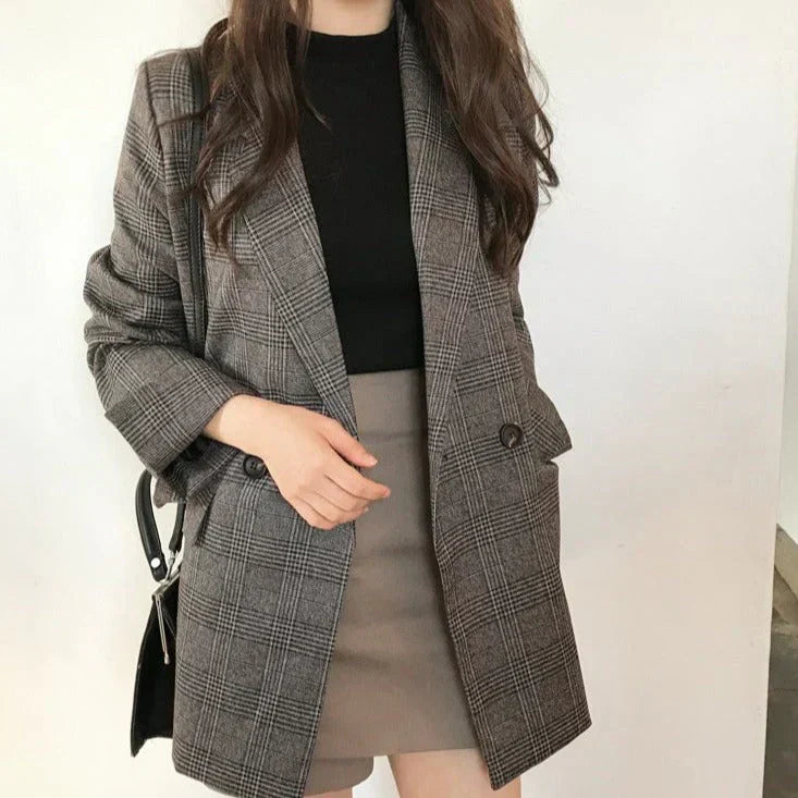 Fashionable blazers with a checked look