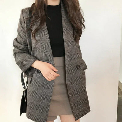 Fashionable blazers with a checked look