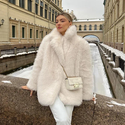 Luxury Fur Coat for Women Elegant