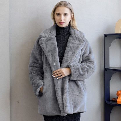 Soft oversized coat with lapel collar