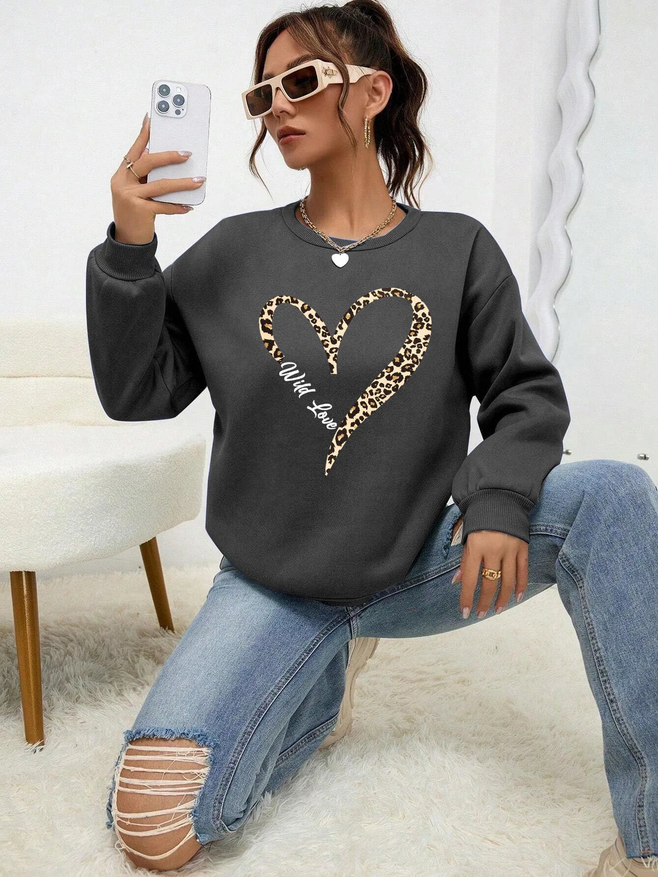 Fashionable Women's Sweat Jacket Leopard Heart Pattern