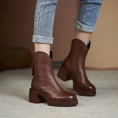 Vegan Chelsea Boots Elegance