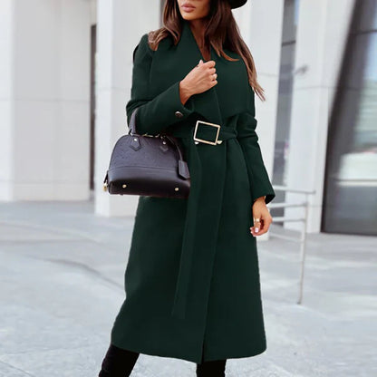 Elegant women's wool coat with belt