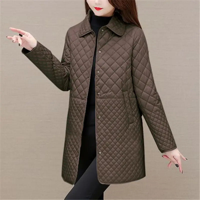 Elegant quilted jacket | Turn-down collar with buttons