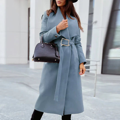 Elegant women's wool coat with belt