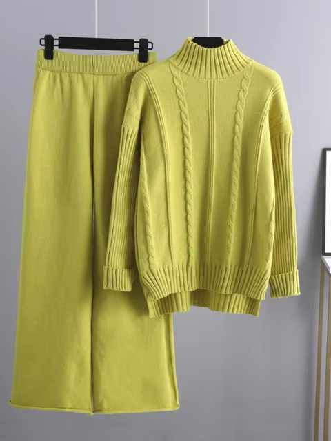 Fashionable Knit Dress Set for Women