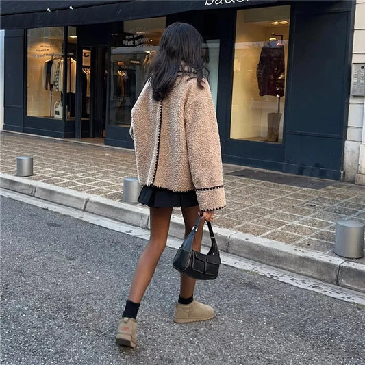 Damen Fleecejacke Beige Soft und Warm - IdealeKleiden