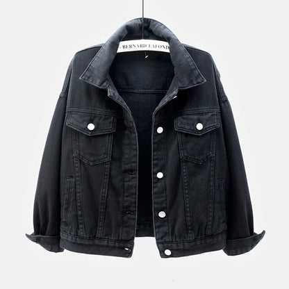 Short women's jacket with buttons and breast pocket