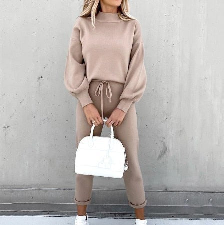 Women's winter clothing set