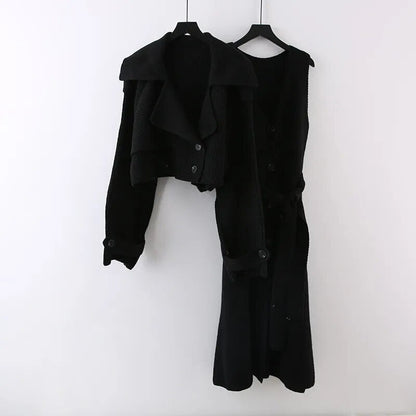 Stylish 2-piece jacket and dress set