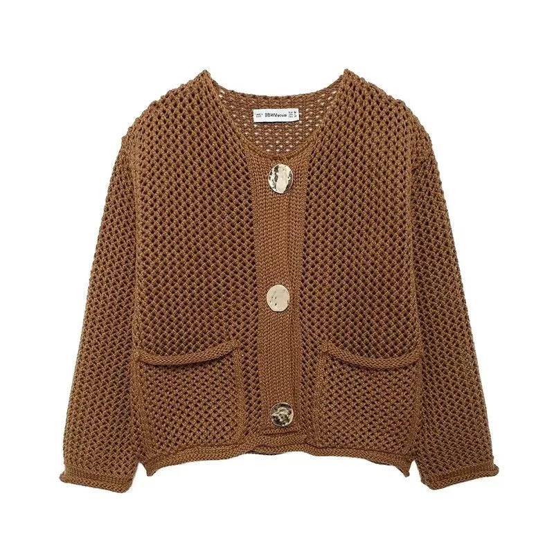 Light knitted cardigan with front pockets and mesh look