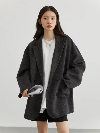 Elegant Women's Wool Coat Luxury Quality
