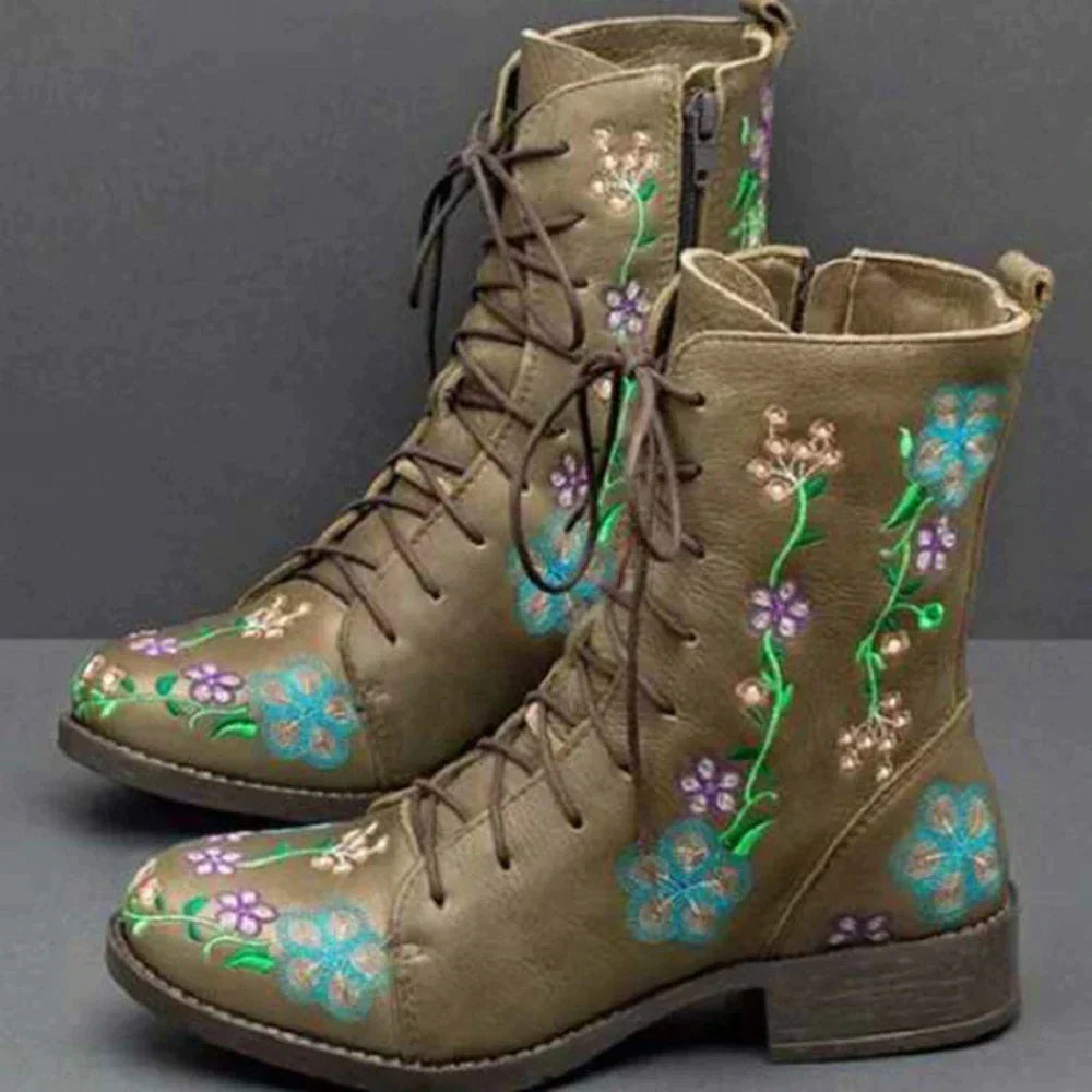 Retro Boots Ethnic Chic Design