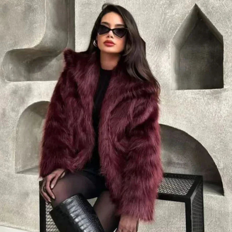 Elegante Damenjacke Smoky Design - IdealeKleiden