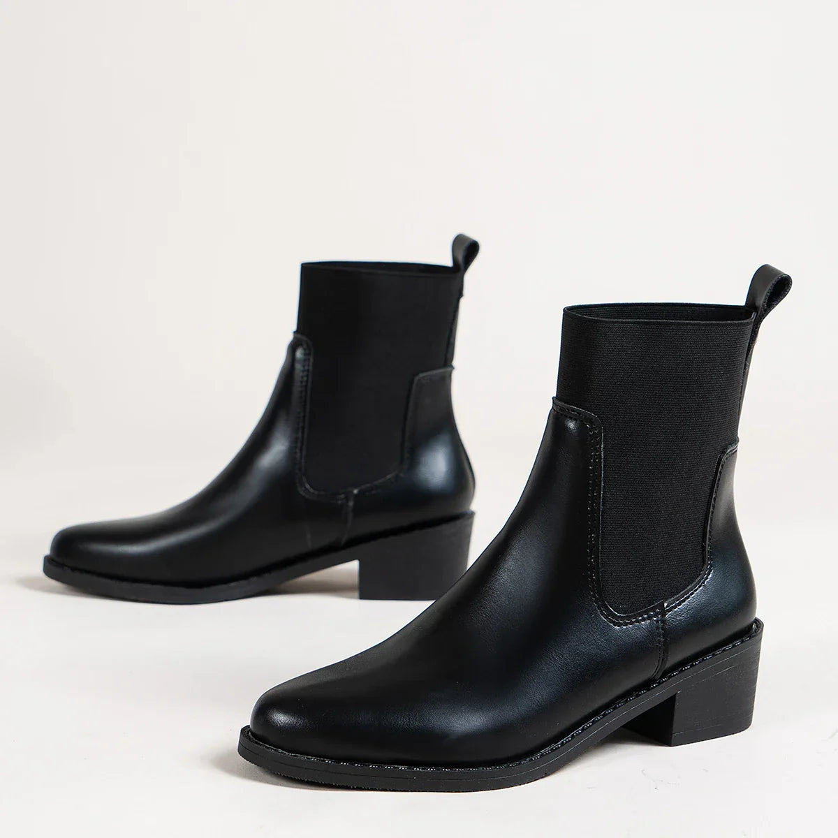Stylish Chelsea Boots High Heel Pointed Toe