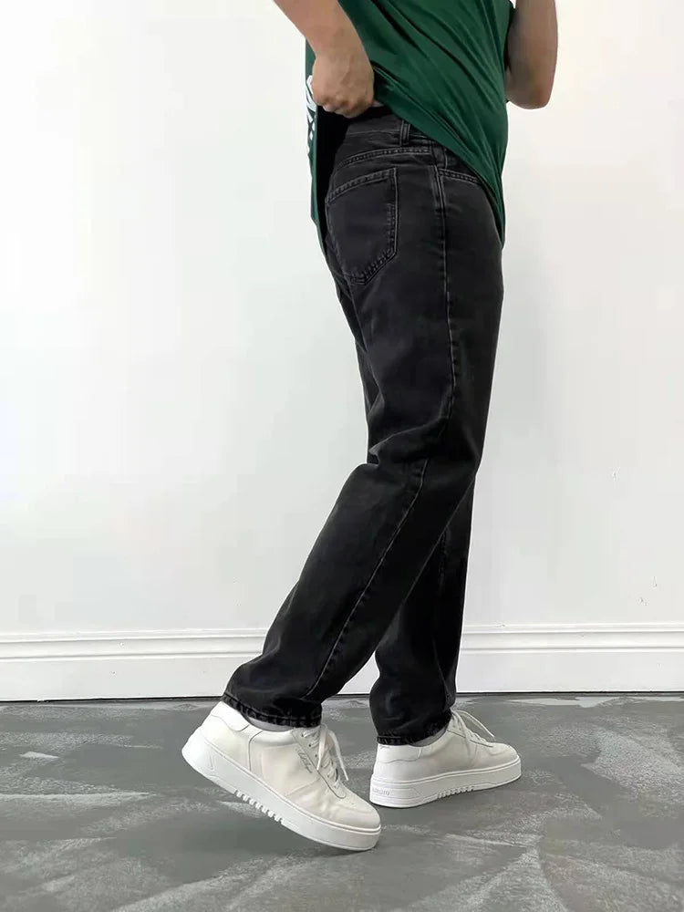 Elegant Men's Classic Jeans