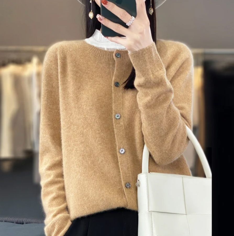 Women's Wool Cardigan Soft Stylish Autumn Winter