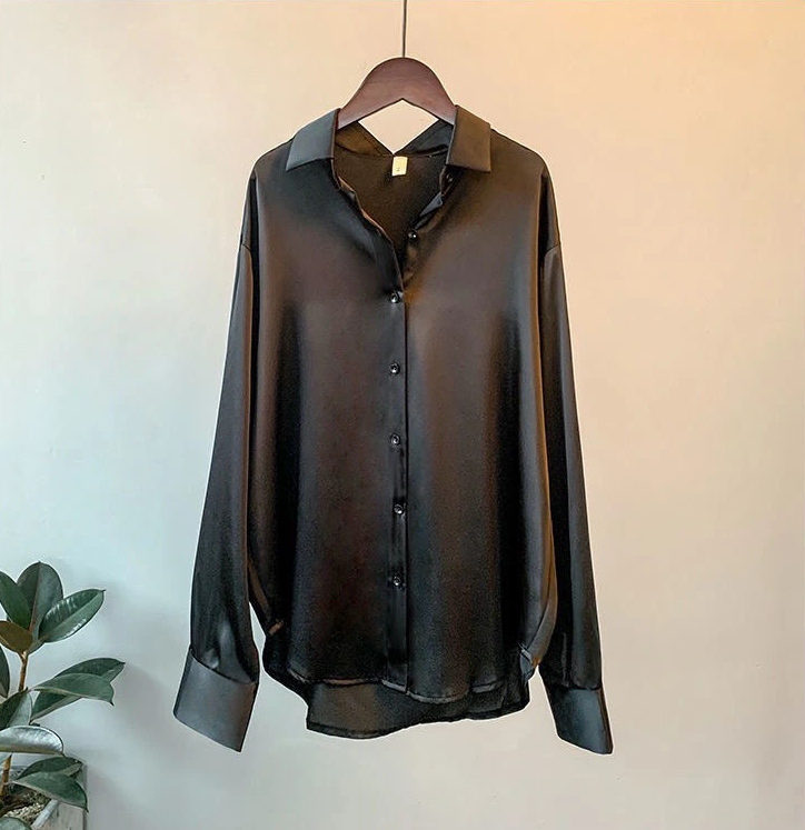 Elegant Women's Silk Blouse with Buttons