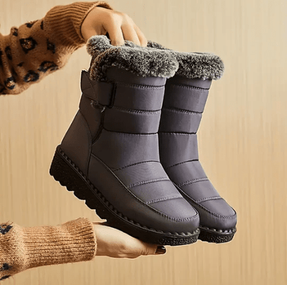 Elegant Women's Winter Boots Stylish