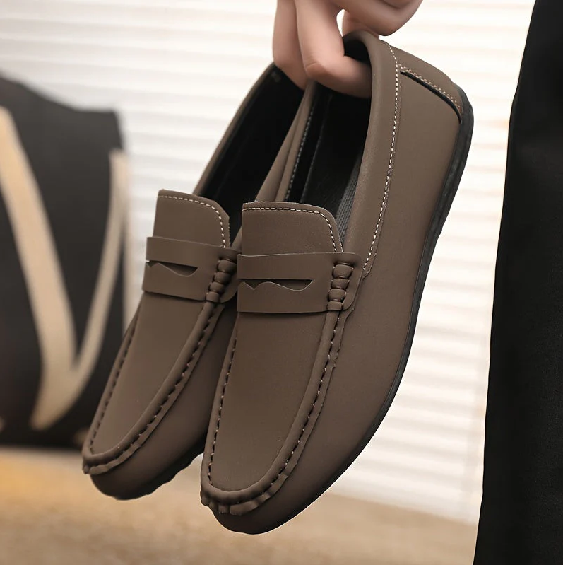 Stylish Men's Loafer Shoes Diverse Colors