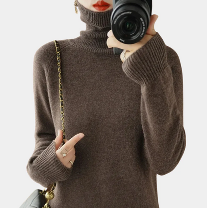 Elegant Women's Soft Comfort Sweater