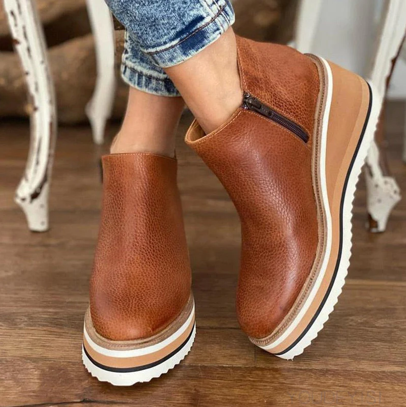 Women's high platform shoes