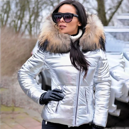 Eleganter Damen Wintermantel mit Kunstfell - IdealeKleiden