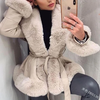 Luxury Fur Coat Wolf Design