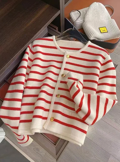 Stella - Women's Striped V-Neck Sweater