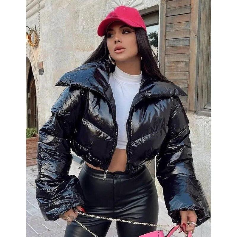 Stylish Short Puffer Jacket Quilted Pattern for Women