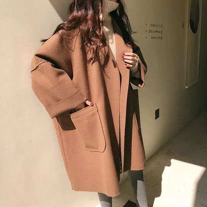 Elegant Women's Wool Coat