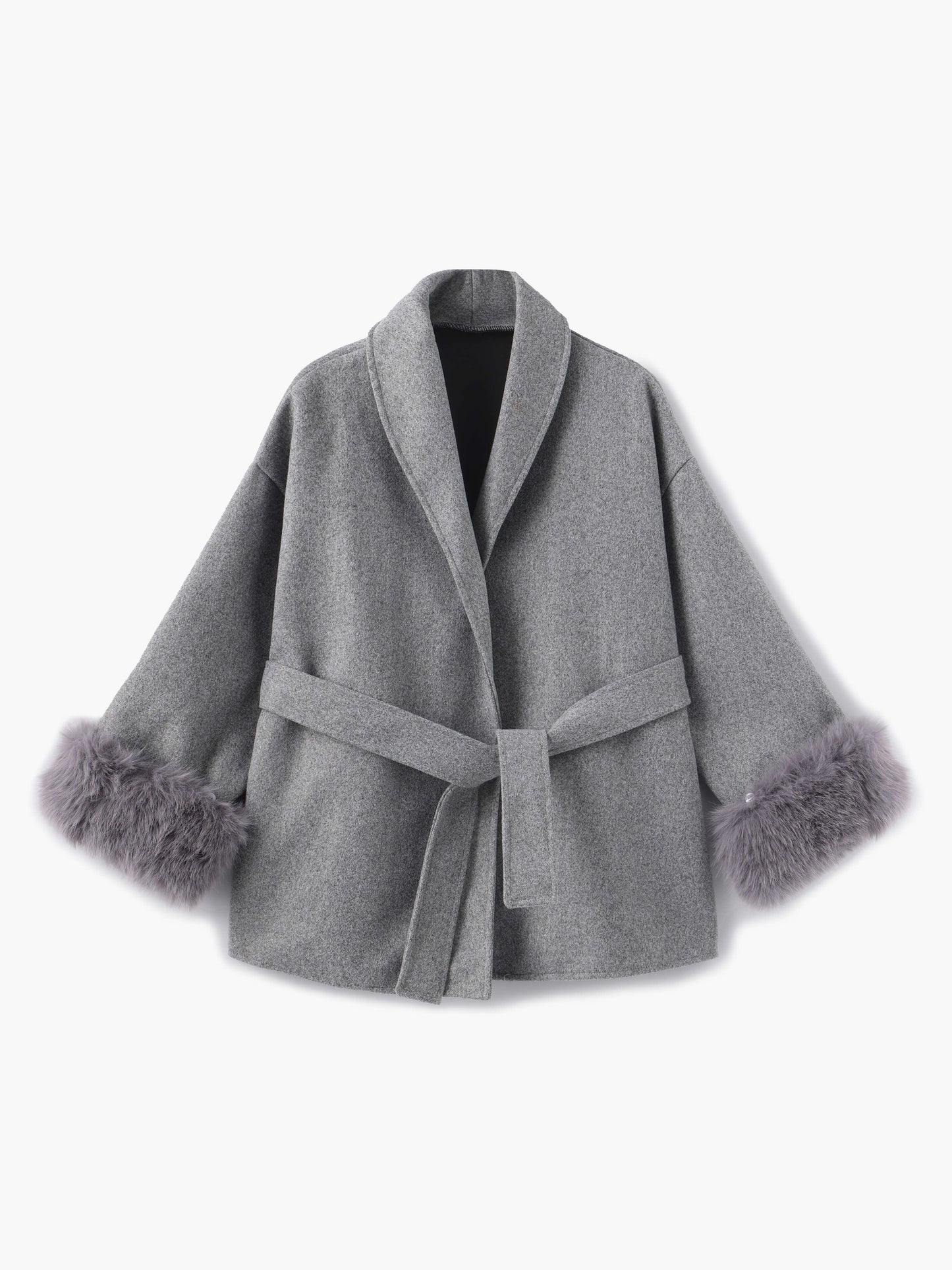 Elegant Short Winter Coat with Faux Fur