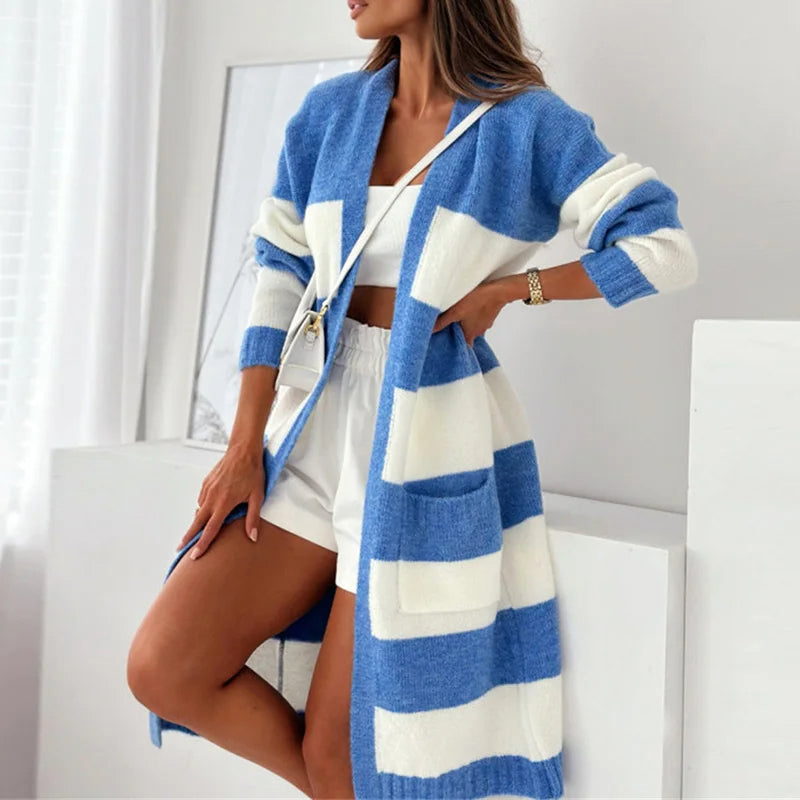 Women's Long-Sleeved Cardigan with Pockets
