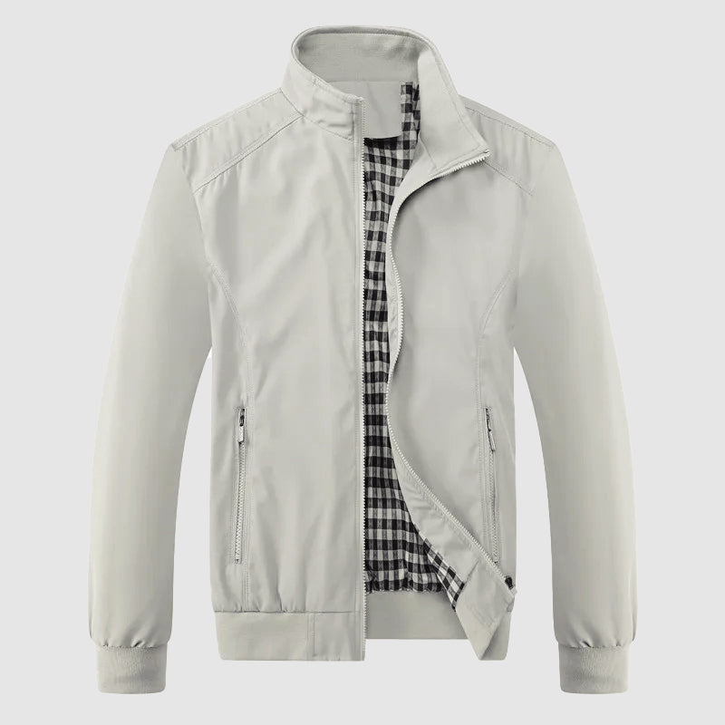 Modische Bomberjacke Frauen Style