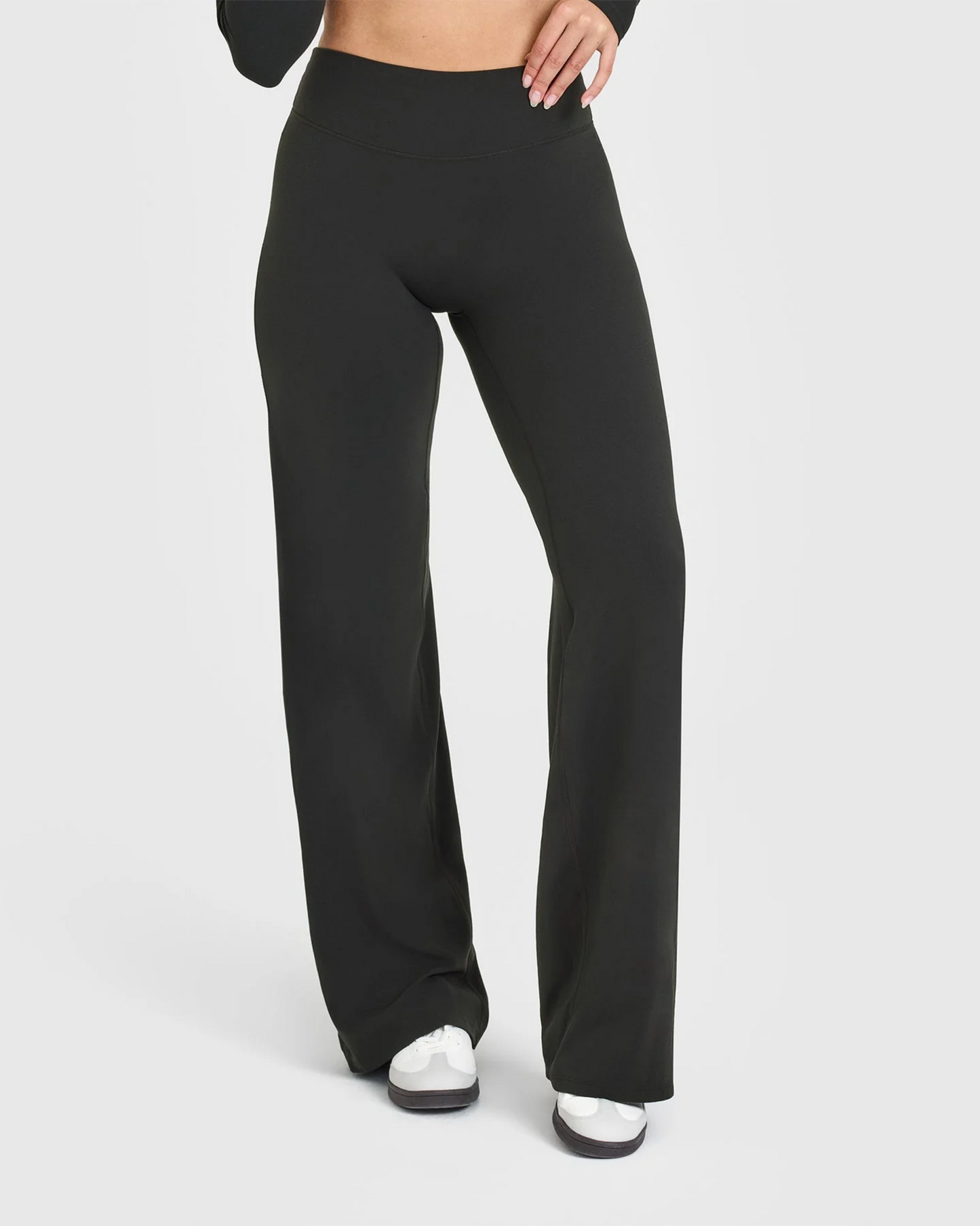 Elegant Women's Trousers High Waist and Wide Leg