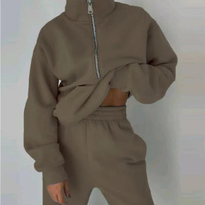 Women's Comfortable Tracksuit with Zipper