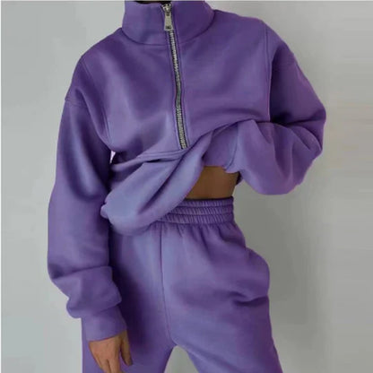 Women's Comfortable Tracksuit with Zipper