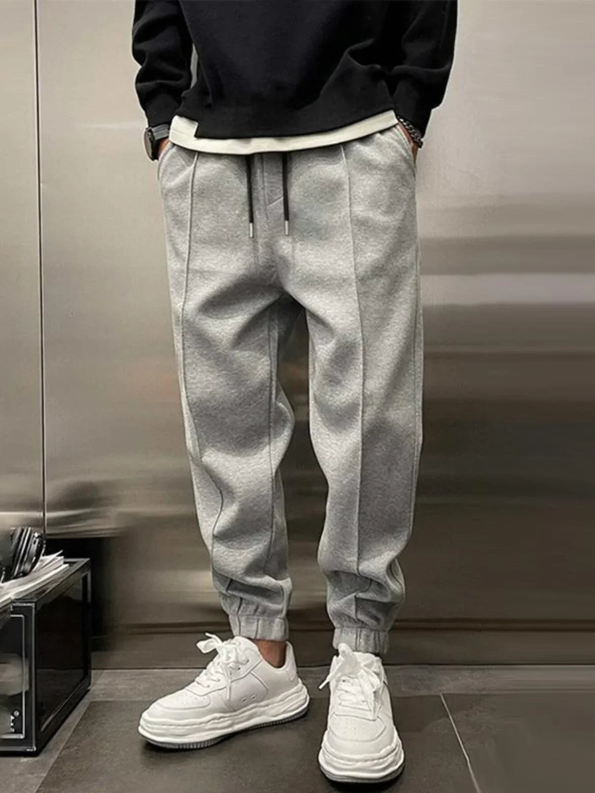 Herren Joggers Elegantes Design - IdealeKleiden
