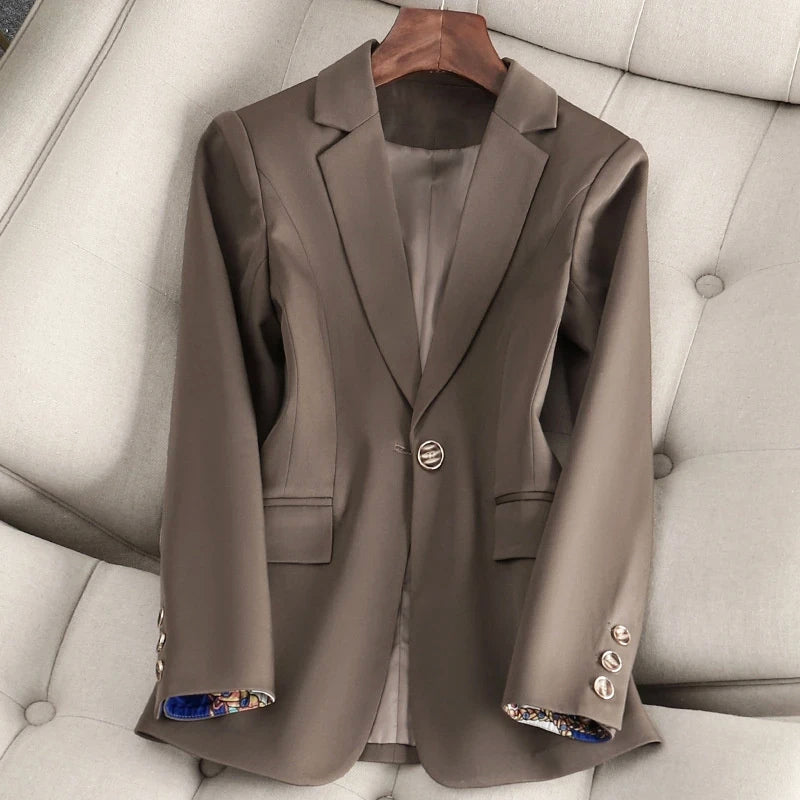 Elegant Women's Blazer Classic Design