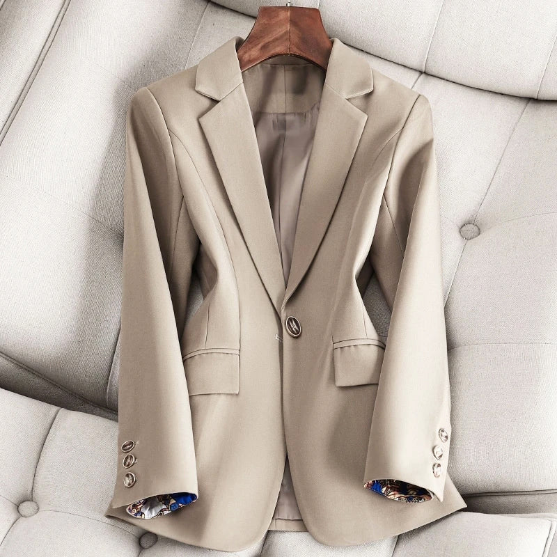 Elegant Women's Blazer Classic Design
