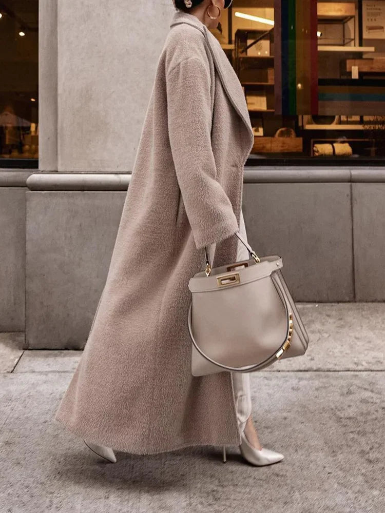 Übergrößer Damen Mantel Modern Stylish - IdealeKleiden