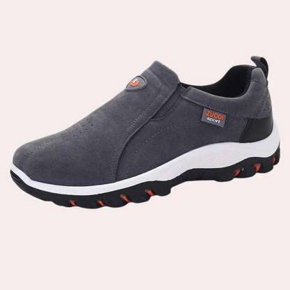 Comfortable men's shoes with soft rubber sole