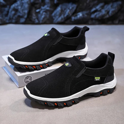 Men's hiking boots, comfortable with rubber sole