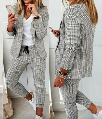 Tailored suit for business and leisure