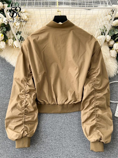 Practical Jacket With Many Pockets