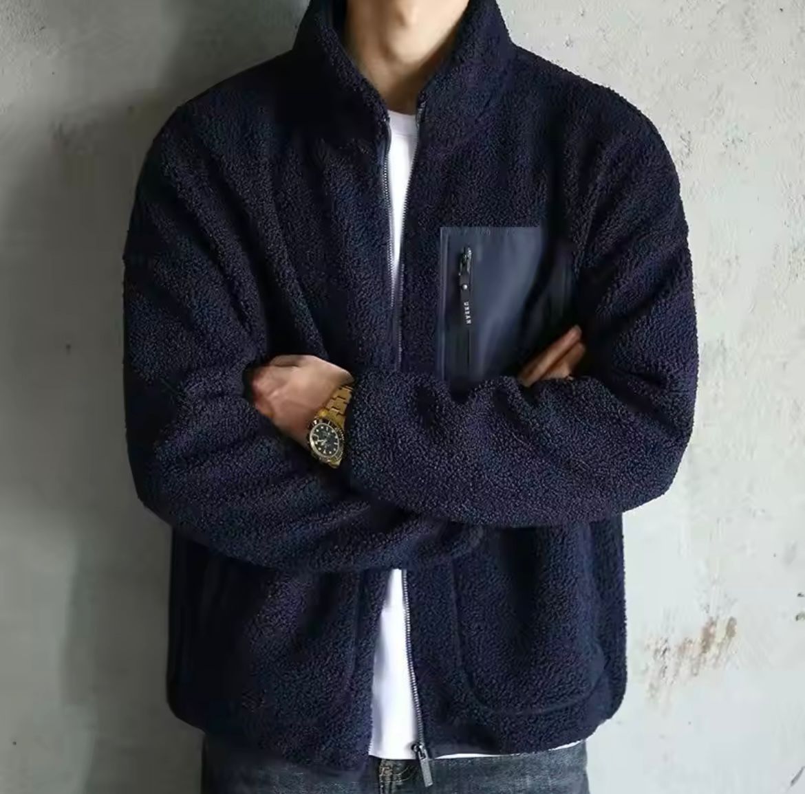 Men's Warm Zip Jacket with Many Pockets