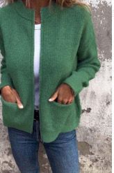 Women's Comfortable Sweatshirt with Pockets