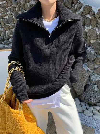 Soft Turtleneck Sweater for Women with Thermal Closure