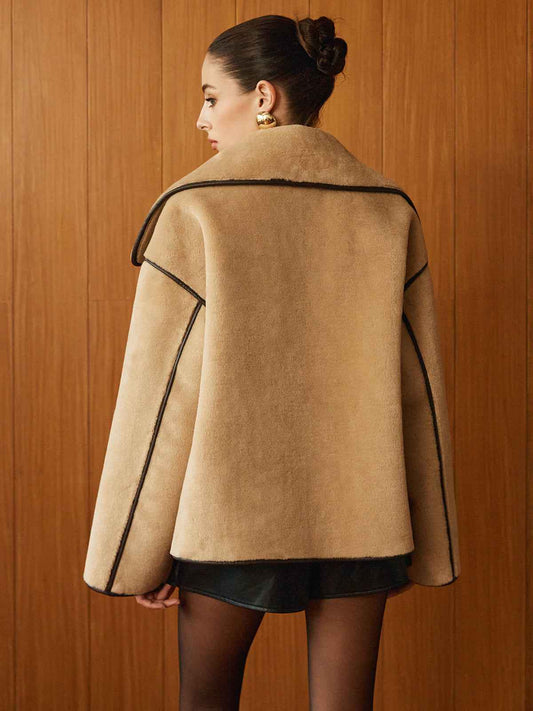 Damen Mäntel Lang - Warmer Wintermantel mit Kontrastbesatz - IdealeKleiden